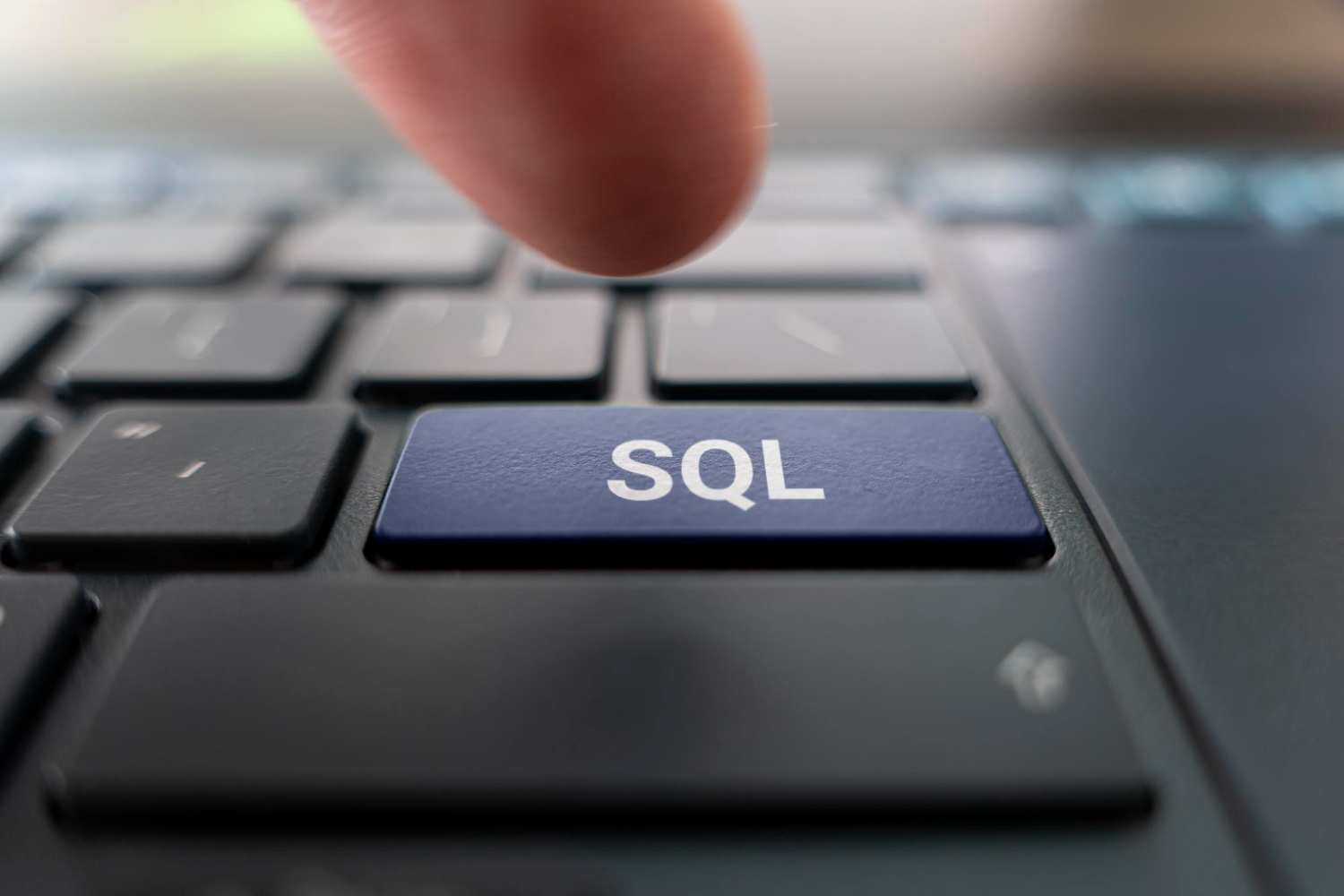 Qué es SQL y para qué sirve